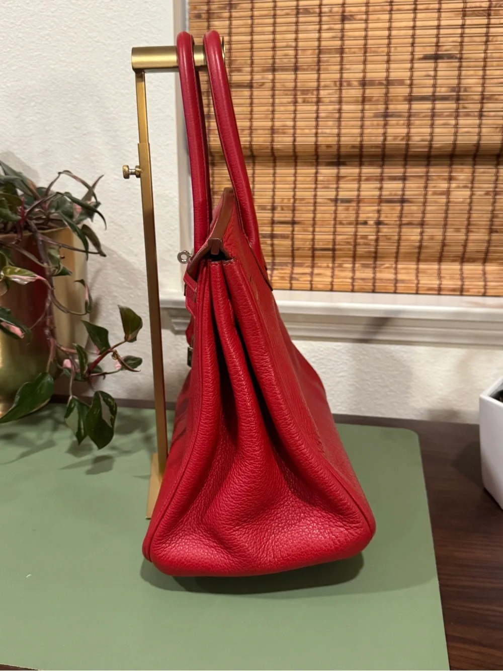 Hermes elegant red